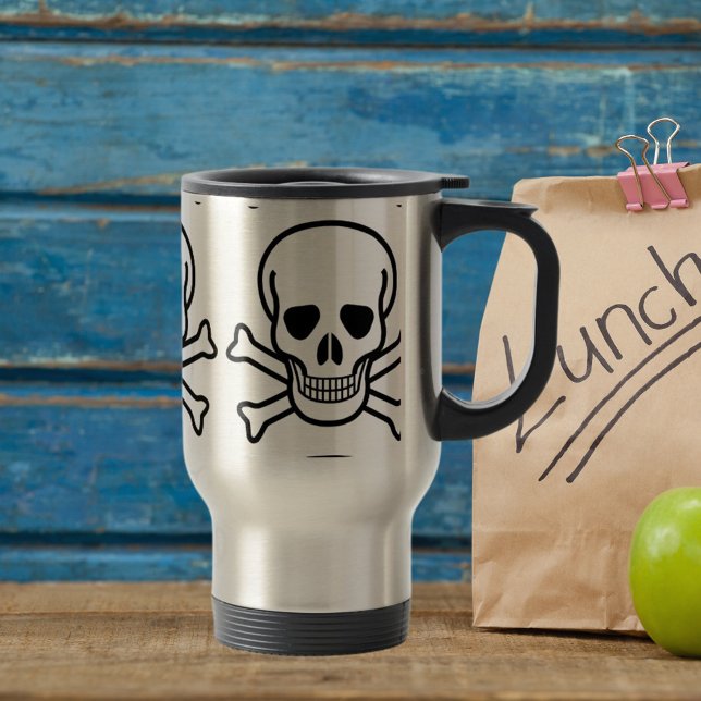 Taza De Viaje Skull y Crossbone (Subido por el creador)