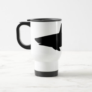 Taza De Viaje Tiburón nadador en blanco y negro