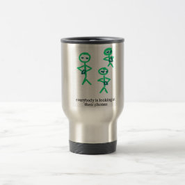 Taza De Viaje todos están mirando sus teléfonos