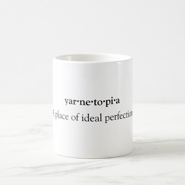 Taza de Yarnetopia para los amantes del ganchillo (Centro)