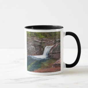 Taza Deadwood Falls en Reynolds Creek en otoño en