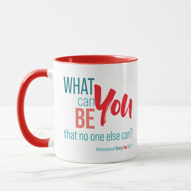 Taza Deformación QuTwoTone International Being You Day™ (Izquierda)