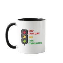 Taza "Deja de Criticar"