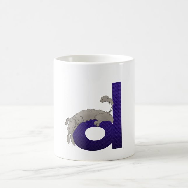 Taza del alfabeto D del perro (Centro)