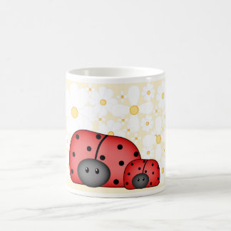 Taza del amor de la mariquita
