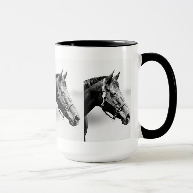 Taza del caballo (Derecha)