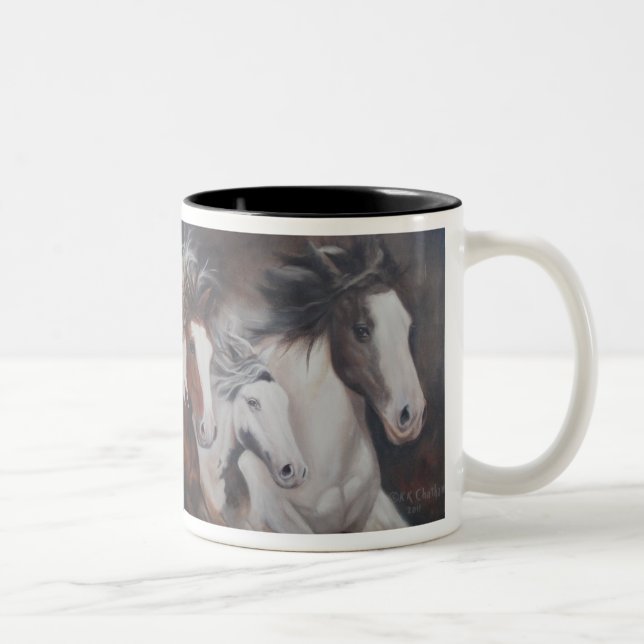 Taza del caballo del funcionamiento del gitano (Derecha)
