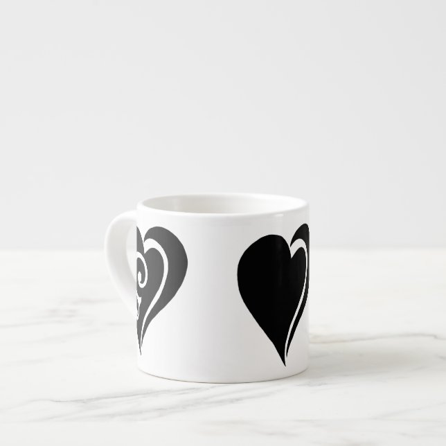 Taza del café express - tres formas del corazón - (Izquierda)