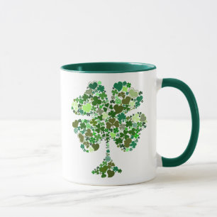 Taza del café irlandés del trébol de cuatro hoj