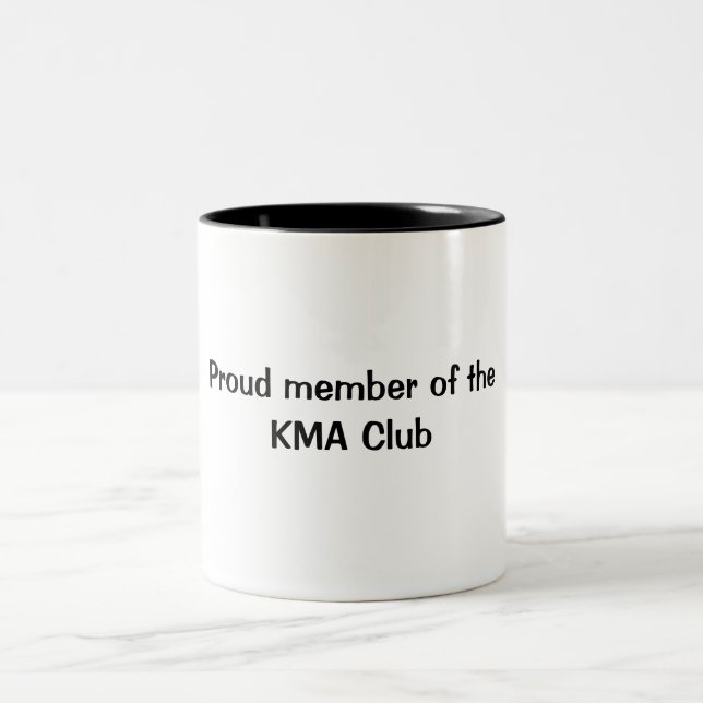 Taza del club de KMA (Centro)