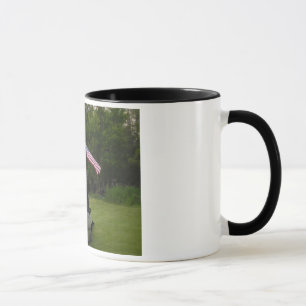 Taza del cortacéspedes del monstruo