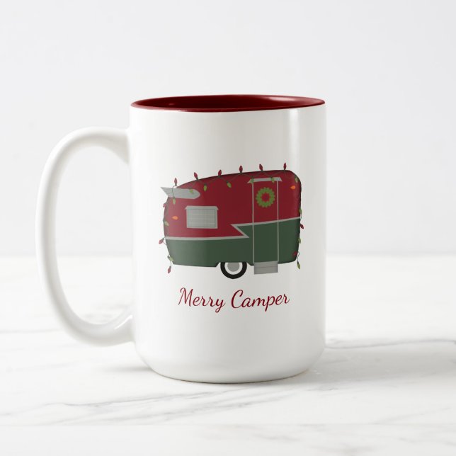 Taza del día de fiesta del navidad del campista (Izquierda)