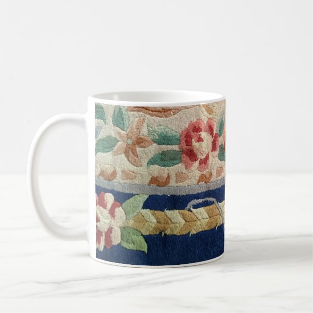 Taza del diseño de la manta, azules marinos y (Izquierda)