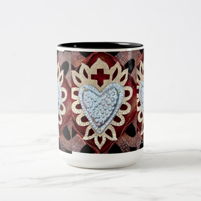 Taza del diseño del corazón de Milagro (Centro)