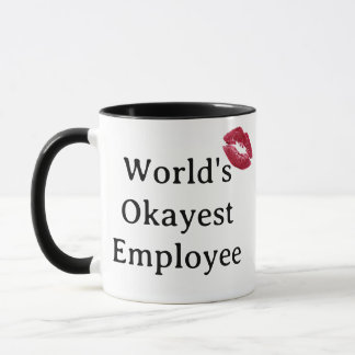 Taza del empleado más o menos bien del mundo