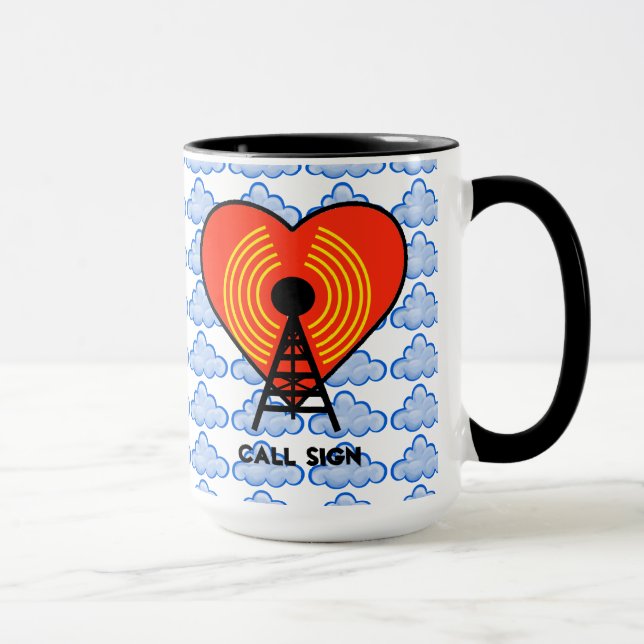 Taza del equipo de radio-aficionado del corazón y (Derecha)