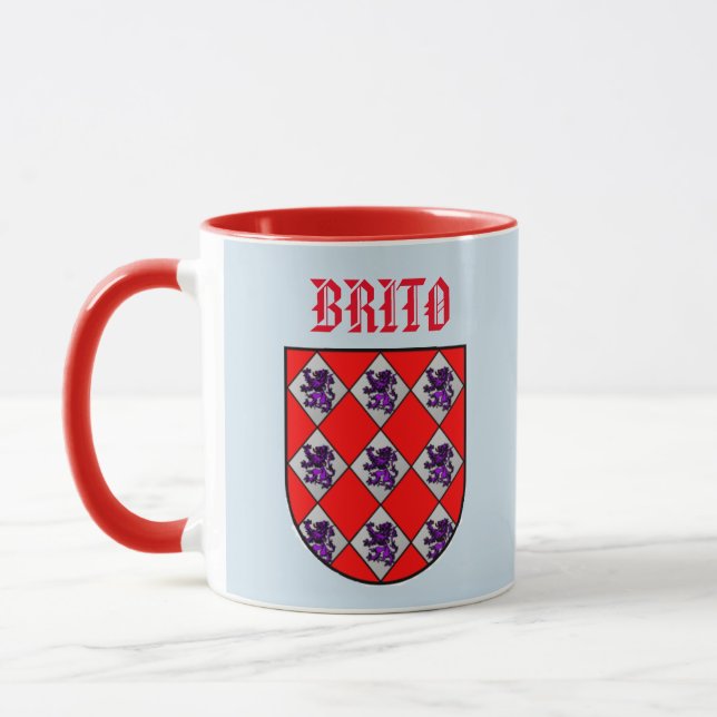 Taza del escudo de armas de la familia de Brito (Izquierda)