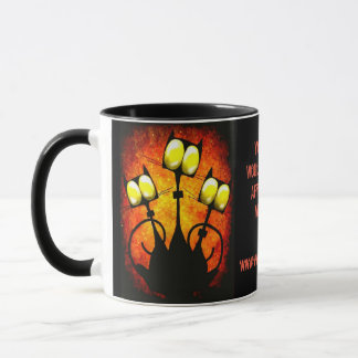 Taza del gatito de la mala suerte