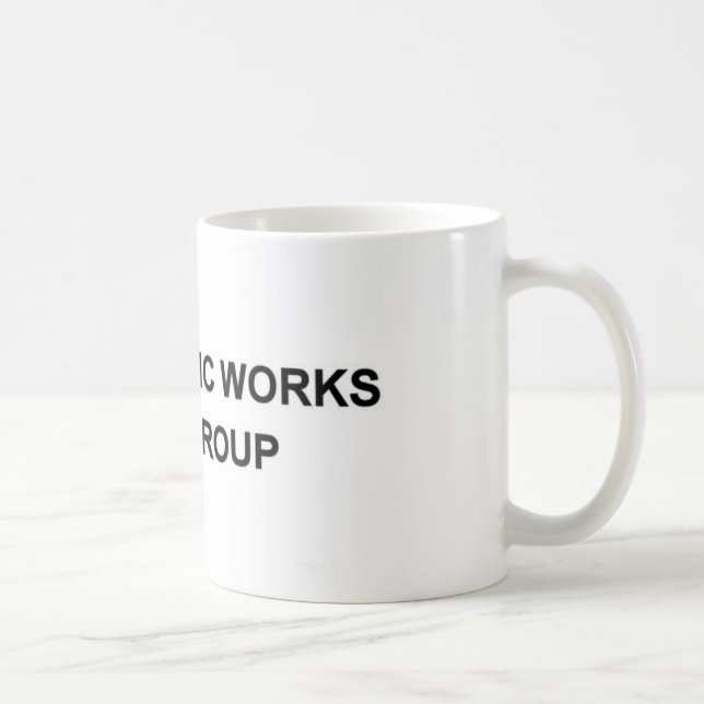 Taza del grupo de las obras públicas con el (Derecha)