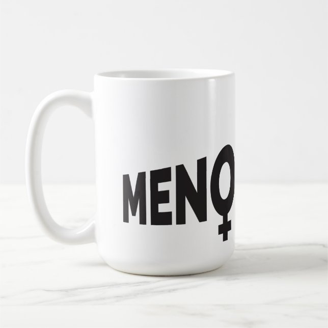 Taza del logotipo de Menopodcast - 15 onzas (Izquierda)
