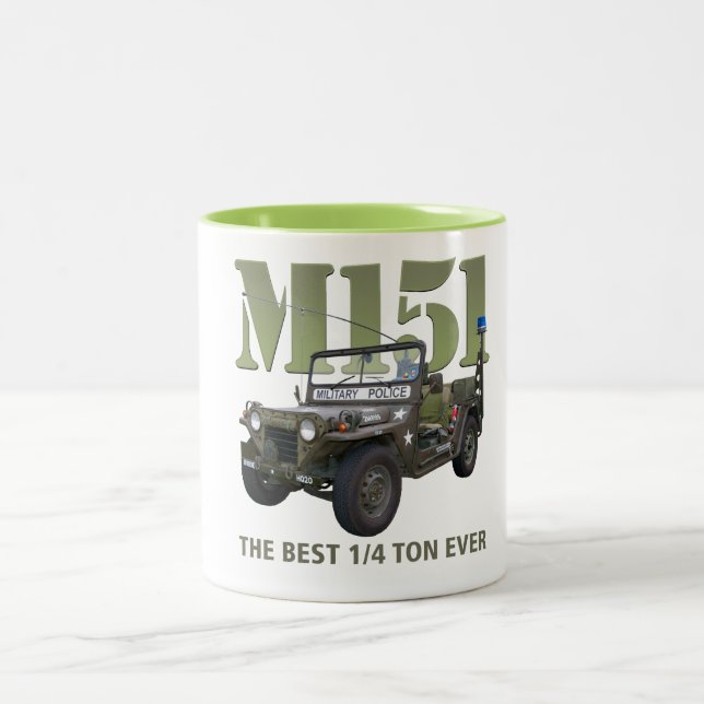 Taza del M151 de Ron (Centro)