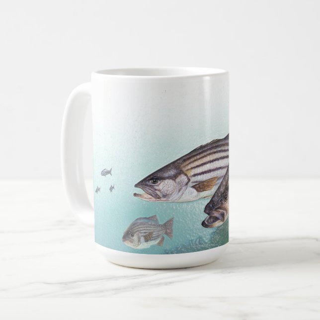 Taza del mar de los pescados de la lubina rayada (Anverso izquierdo)