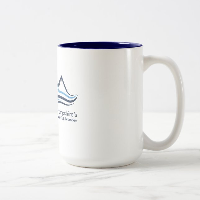 Taza del miembro de club del pie de página de New (Derecha)