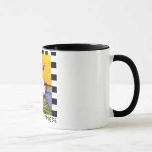 Taza del mousse de chocolate
