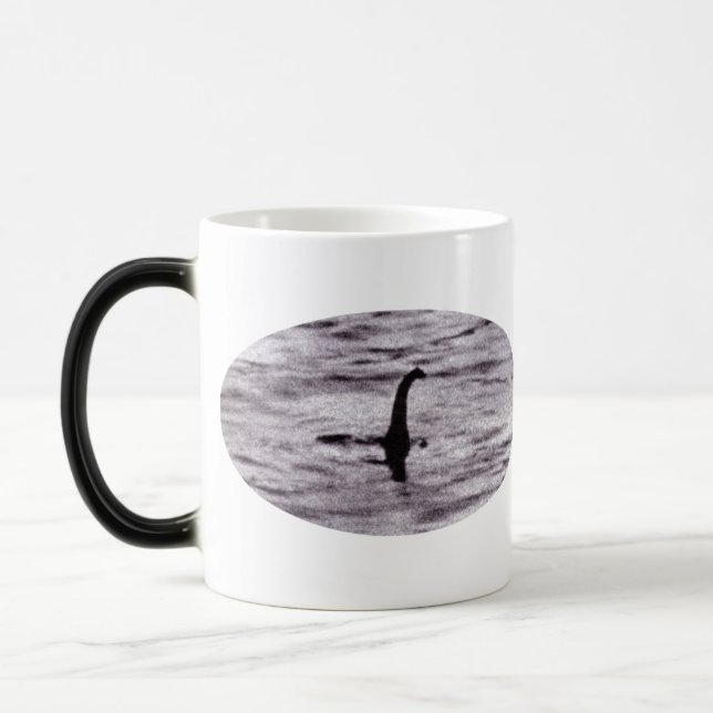 Taza del Nessie que aparece/de desaparición (Izquierda)