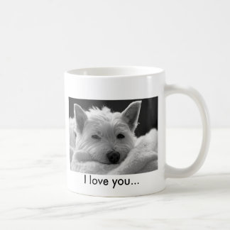 Taza del oeste linda del perro de Terrier de la