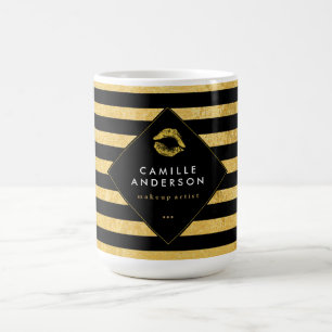 Taza del oro y de café del artista de maquillaje