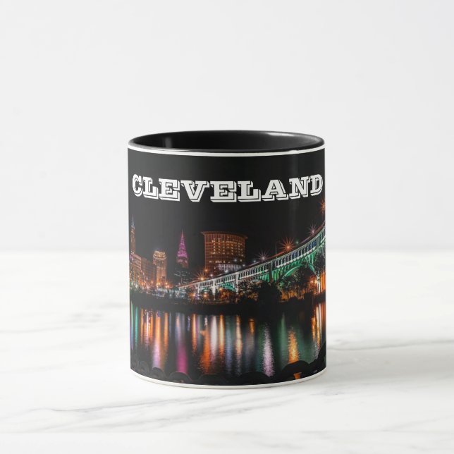 Taza del panorama de la noche de Cleveland (Centro)