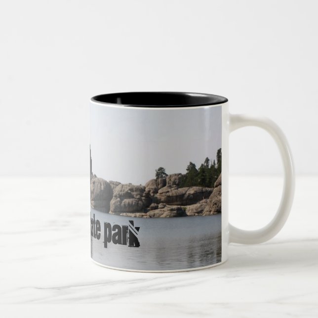 Taza del parque de estado de Custer (Derecha)