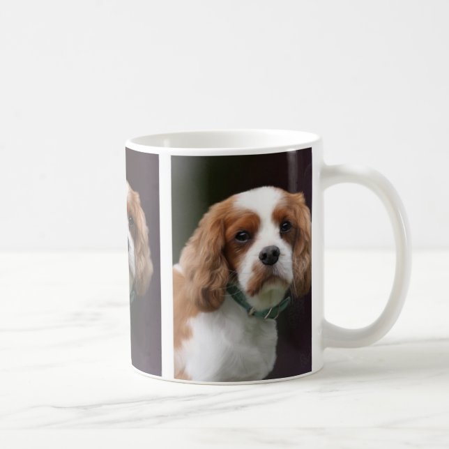 Taza del perro de aguas de rey Charles (Derecha)