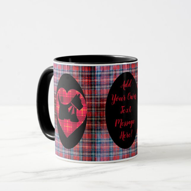 Taza del perro de Scotty del corazón del tartán (Anverso izquierdo)