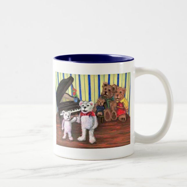 Taza del piano para los niños en lecciones de (Derecha)