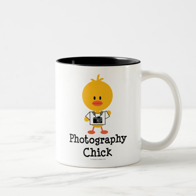 Taza del polluelo de la fotografía (Derecha)