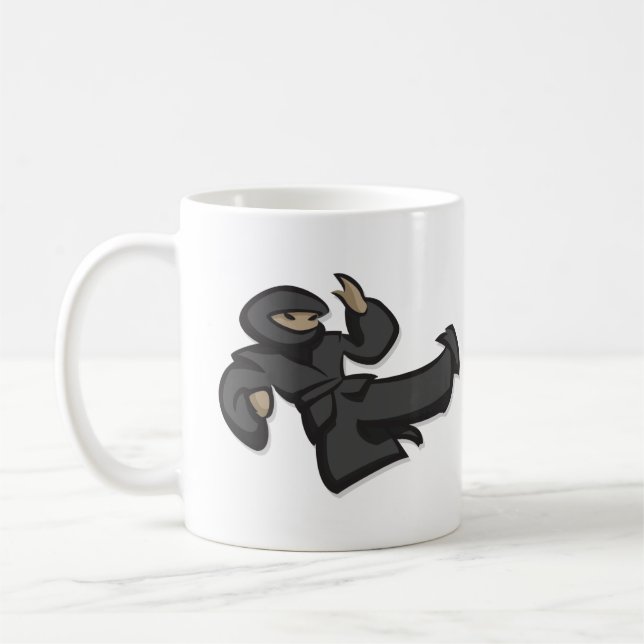 Taza del retroceso del vuelo de Ninject (Izquierda)