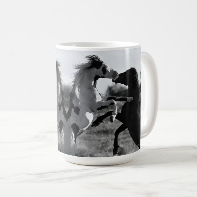 Taza del semental del mustango (Anverso derecho)