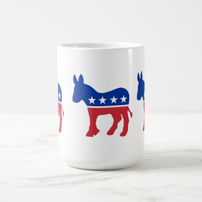 Taza del símbolo del fiesta Democratic (Centro)