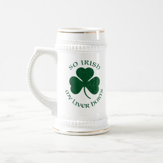 Taza del St Patty modificada para requisitos