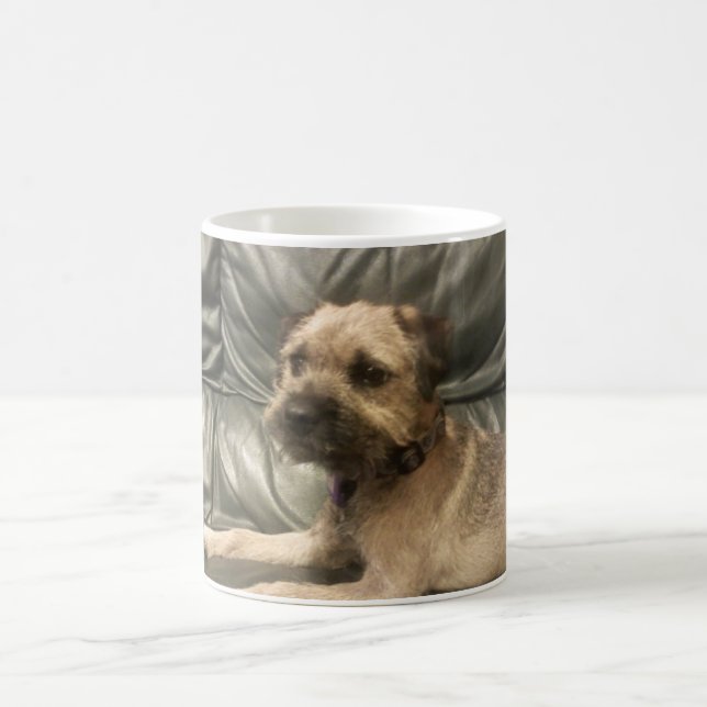 taza del terrier de frontera (Centro)