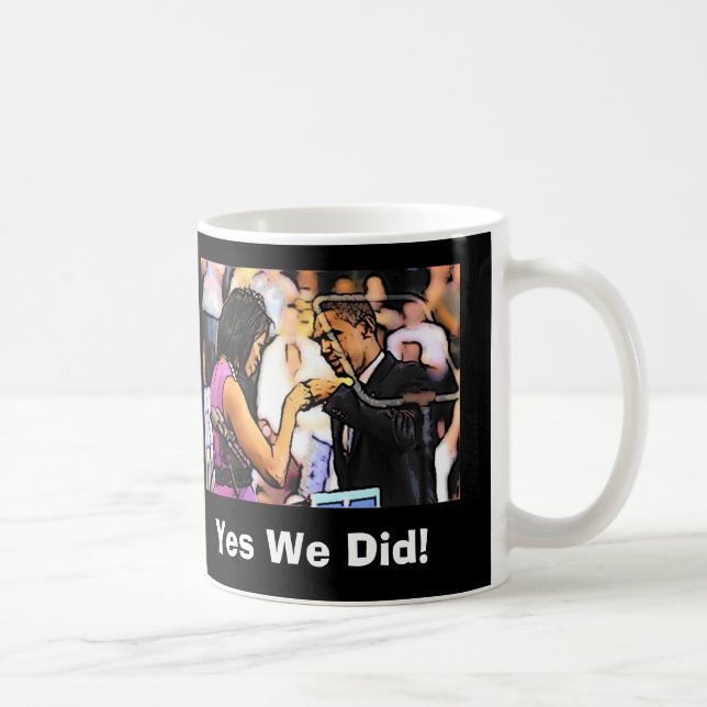 Taza del topetón del puño (Derecha)