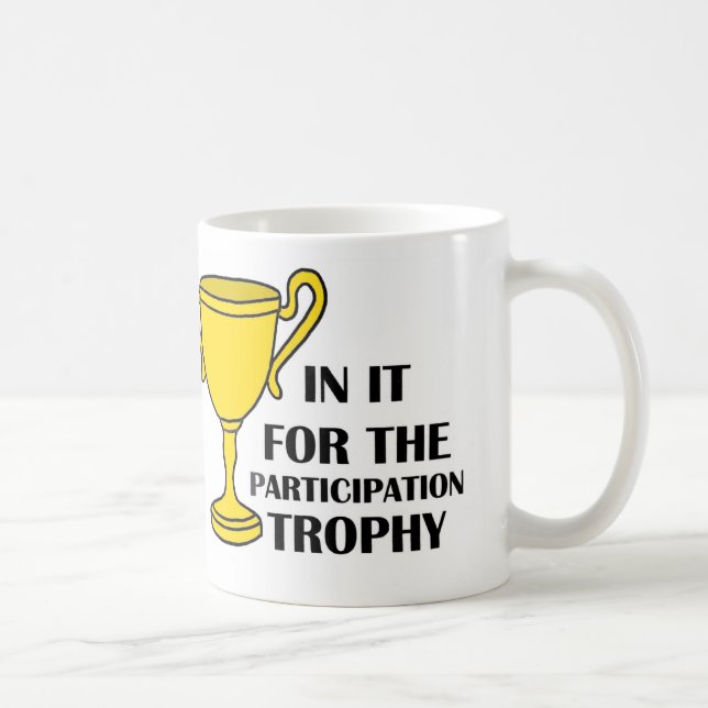 Taza del trofeo de la participación (Derecha)