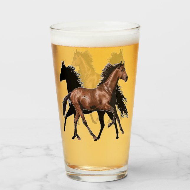 Taza del vidrio del caballo (Anverso (lleno))