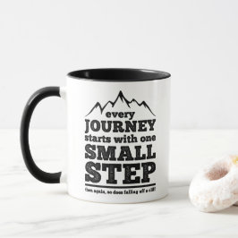 Taza DeMotivational: Cada Viaje Empieza Con Un Pequeño