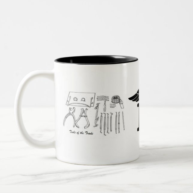 Taza dental de la tecnología (Izquierda)