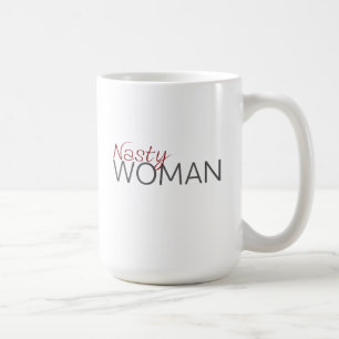 Taza desagradable de la mujer