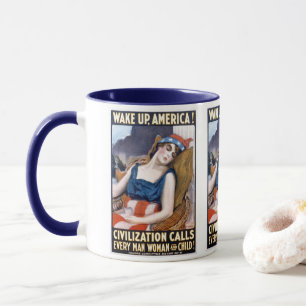 Taza ¡Despierta América! Arte Vintage Patriótico de la 