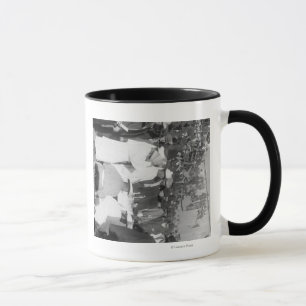 Taza Deudos chinos en el servicio de entierro para